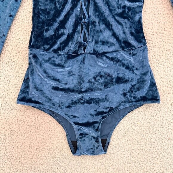 Reformation Velvet Avalon Bodysuit Womens XS Criss Cross Teal Blue - Picture 11 of 16